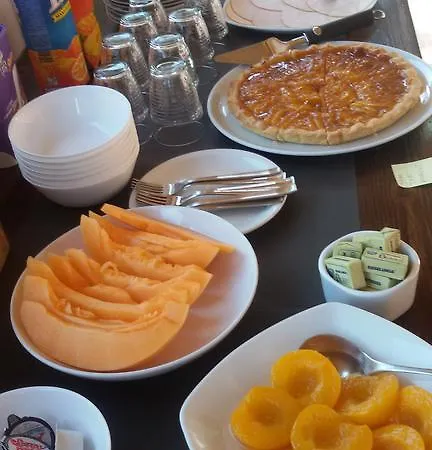 Marigold Bed & Breakfast Merate