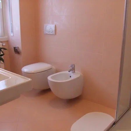 Bed & Breakfast Marigold