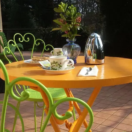 Bed & Breakfast Marigold